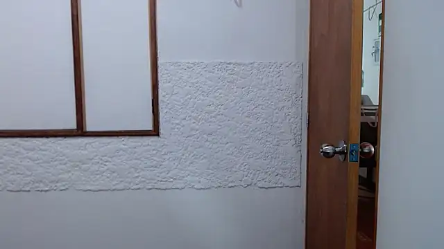 Snapshot of JulianaLopera1 chatting on 10, 2, 2026 JulianaLopera1 online show from 10, 2, 2026