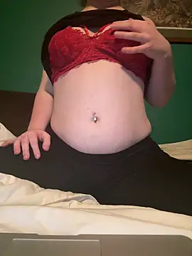 Snapshot of sweetandspicy2026 chatting on 28, 2, 2026 sweetandspicy2026 online show from 28, 2, 2026