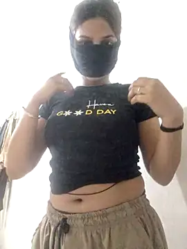 Snapshot of divyajaan4763 chatting on 26, 5, 2026 divyajaan4763 online show from 26, 5, 2026