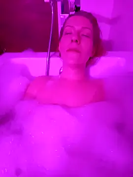 Snapshot of PolomaAndBobo chatting on 6, 2, 2026 PolomaAndBobo online show from 6, 2, 2026