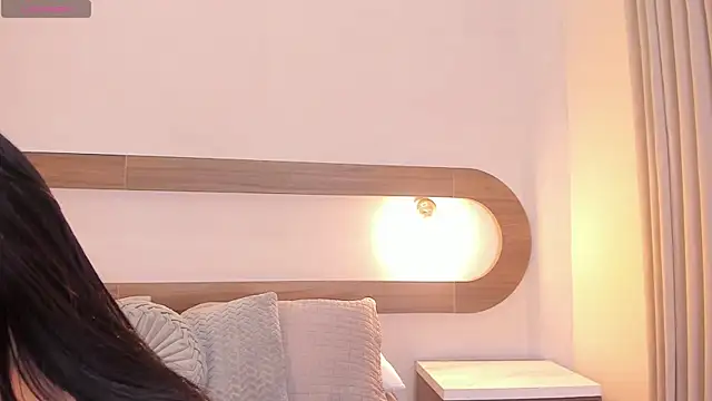 Snapshot of Violeta_sum chatting on 19, 5, 2026 Violeta sum online show from 19, 5, 2026