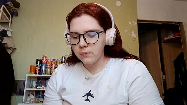 VannessaDillenbeck online show from 2, 2, 2026