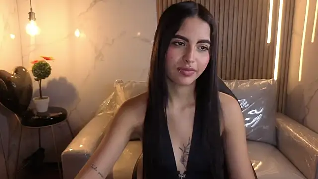 Perla lovely  online show from 27, 4, 2026