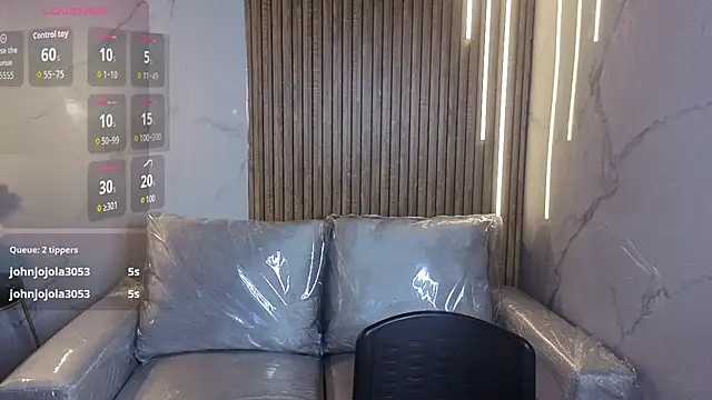 Snapshot of Perla_lovely_ chatting on 5, 6, 2026 Perla lovely online show from 5, 6, 2026
