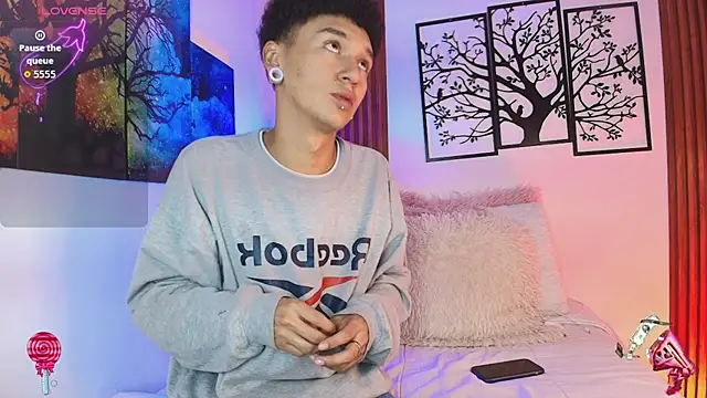 Snapshot of David_Banks_ chatting on 10, 2, 2026 David Banks online show from 10, 2, 2026