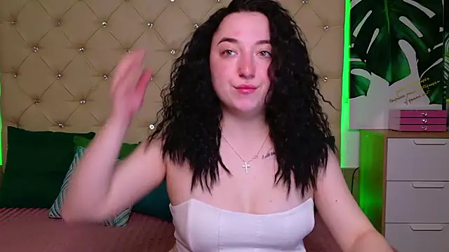 AwaMax online show from 9, 4, 2026