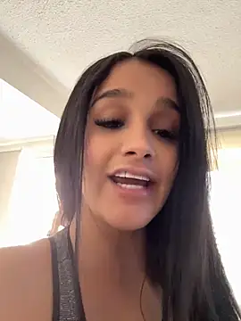 Snapshot of Samantha_Mont chatting on 10, 7, 2026 Samantha Mont online show from 10, 7, 2026