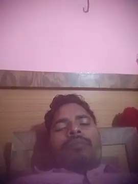 Snapshot of Rajustt chatting on 4, 3, 2026 Rajustt online show from 4, 3, 2026