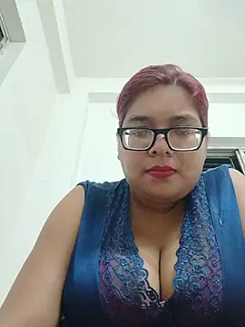 Snapshot of Elie_Hallway chatting on 9, 6, 2026 Elie Hallway online show from 9, 6, 2026