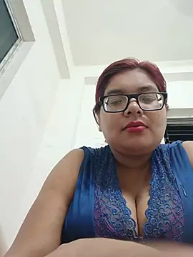 Snapshot of Elie_Hallway chatting on 10, 6, 2026 Elie Hallway online show from 10, 6, 2026