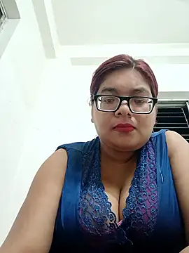 Snapshot of Elie_Hallway chatting on 12, 6, 2026 Elie Hallway online show from 12, 6, 2026