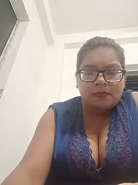 Snapshot of Elie_Hallway chatting on 12, 7, 2026 Elie Hallway online show from 12, 7, 2026