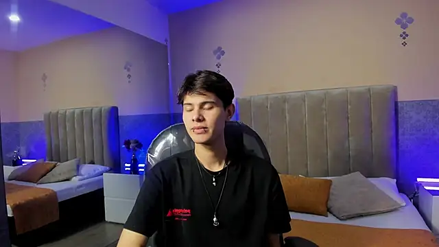 Derek Sinn online show from 12, 3, 2026