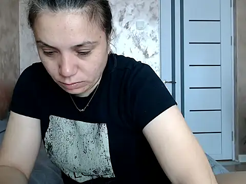 LorraGrey online show from 29, 4, 2026