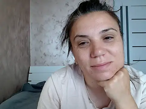 LorraGrey online show from 31, 5, 2026