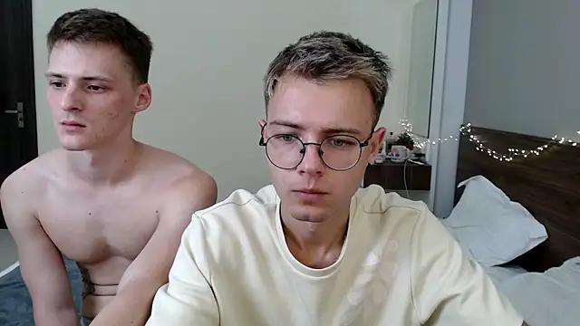 NikiKerryCum online show from 21, 3, 2026