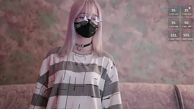 Yunakiss online show from 1, 3, 2026