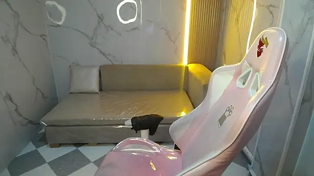 Valerie moon b online show from 8, 2, 2026