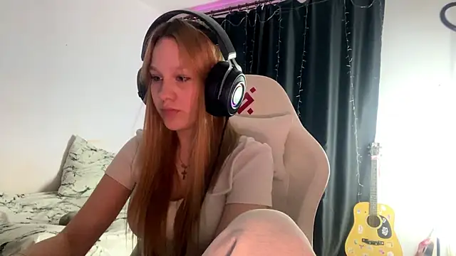 axin burnell online show from 15, 4, 2026