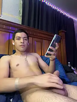 Snapshot of Tupapi696969q chatting on 7, 5, 2026 Tupapi696969q online show from 7, 5, 2026