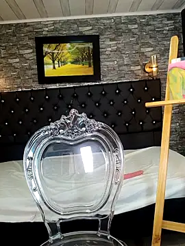 Snapshot of KittyLatina_02 chatting on 25, 2, 2026 KittyLatina 02 online show from 25, 2, 2026