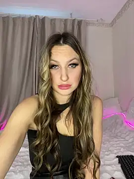 Snapshot of Alyxra chatting on 5, 2, 2026 Alyxra online show from 5, 2, 2026