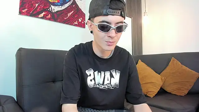 Lio      online show from 10, 2, 2026