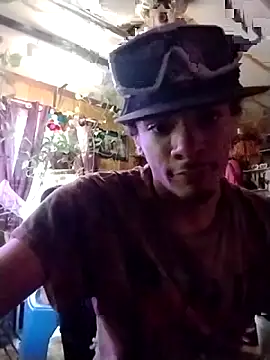 Snapshot of spooky425hd chatting on 16, 4, 2026 spooky425hd online show from 16, 4, 2026
