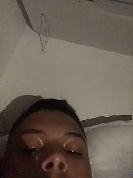 Snapshot of leonardoramos244 chatting on 1, 4, 2026 leonardoramos244 online show from 1, 4, 2026