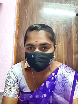 Snapshot of Tamil_Hot_Shana chatting on 8, 4, 2026 Tamil Hot Shana online show from 8, 4, 2026