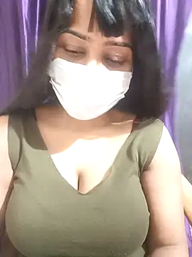 MidnightVibes  online show from 10, 4, 2026