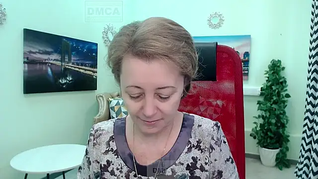 MONA W online show from 28, 3, 2026