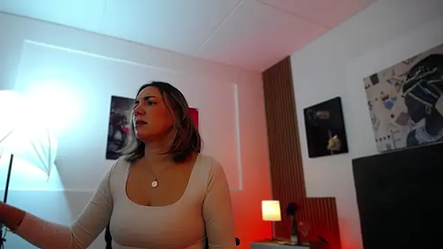 milfsecret69 online show from 28, 5, 2026