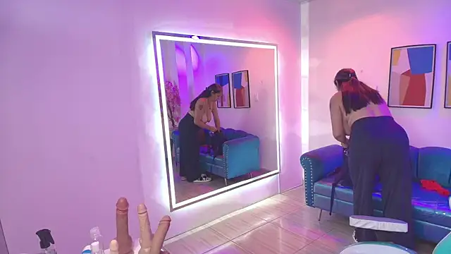 Madame scarlett online show from 11, 4, 2026