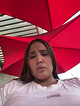 Noa Harper- online show from 4, 2, 2026