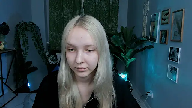 MaoqiBeverly online show from 13, 4, 2026