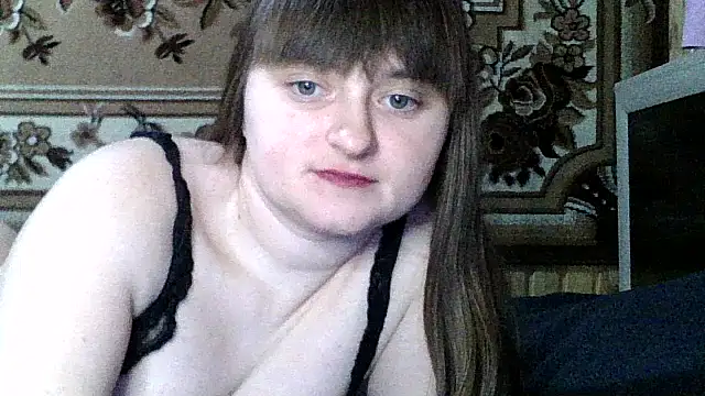 Snapshot of LuckyLust15 chatting on 9, 2, 2026 LuckyLust15 online show from 9, 2, 2026