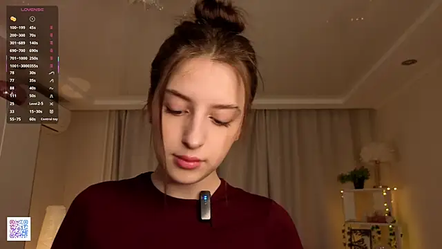 LeanneDinkle online show from 4, 4, 2026