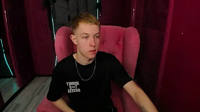 Snapshot of Dylan_Norton chatting on 1, 3, 2026 Dylan Norton online show from 1, 3, 2026