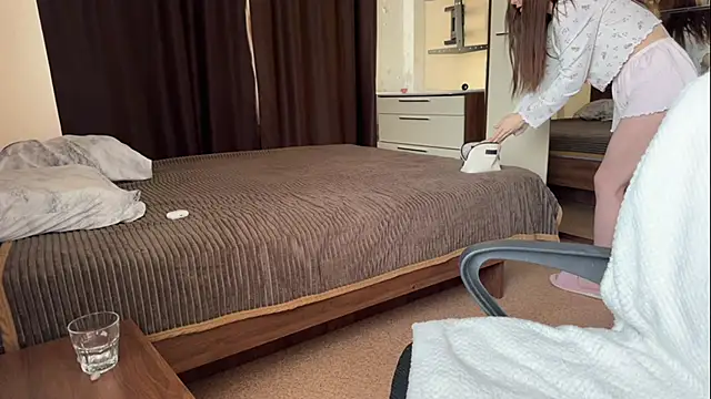 TinaScarlet online show from 3, 4, 2026