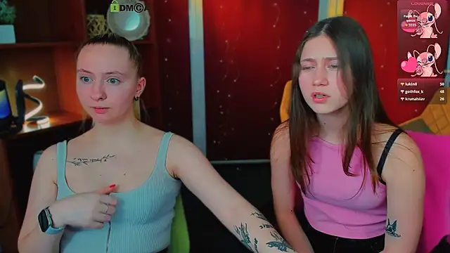 arianaa cat online show from 14, 3, 2026