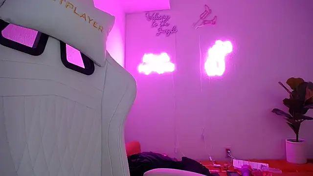 groovynights online show from 8, 3, 2025