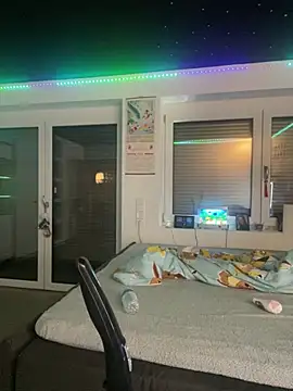 Just-Lilly online show from 27, 2, 2026