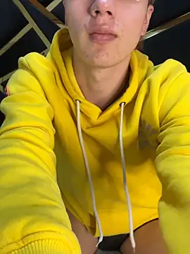 Snapshot of AlexanderCollman2 chatting on 2, 2, 2026 AlexanderCollman2 online show from 2, 2, 2026