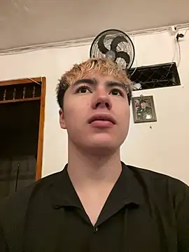 AlexanderCollman2 online show from 23, 7, 2026