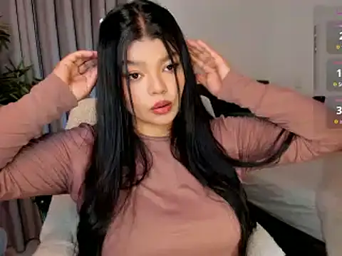 Snapshot of moonhelen chatting on 4, 2, 2026 moonhelen online show from 4, 2, 2026