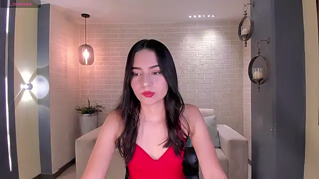 Snapshot of LucieMartin chatting on 28, 2, 2026 LucieMartin online show from 28, 2, 2026