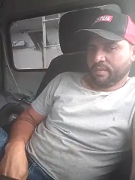 Snapshot of pau-de-ourod chatting on 10, 4, 2026 pau-de-ourod online show from 10, 4, 2026