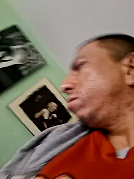 Snapshot of bigbooietx chatting on 15, 2, 2026 bigbooietx online show from 15, 2, 2026