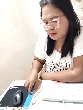 Snapshot of biggbooty15 chatting on 2, 2, 2026 biggbooty15 online show from 2, 2, 2026